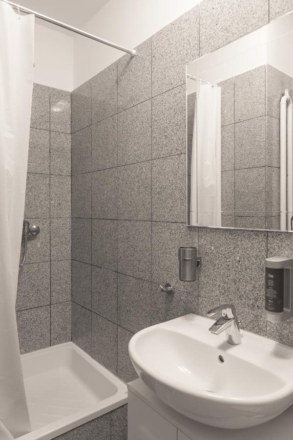 Skolska Junior Apartment Praga Zewnętrze zdjęcie